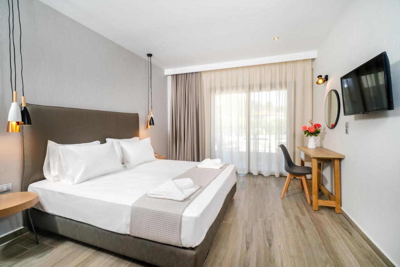 Aquamarine Luxury Rooms Thassos Ngoại thất bức ảnh