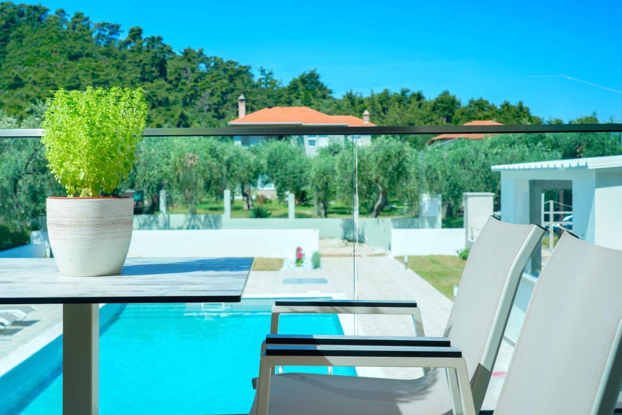 Aquamarine Luxury Rooms Thassos Ngoại thất bức ảnh