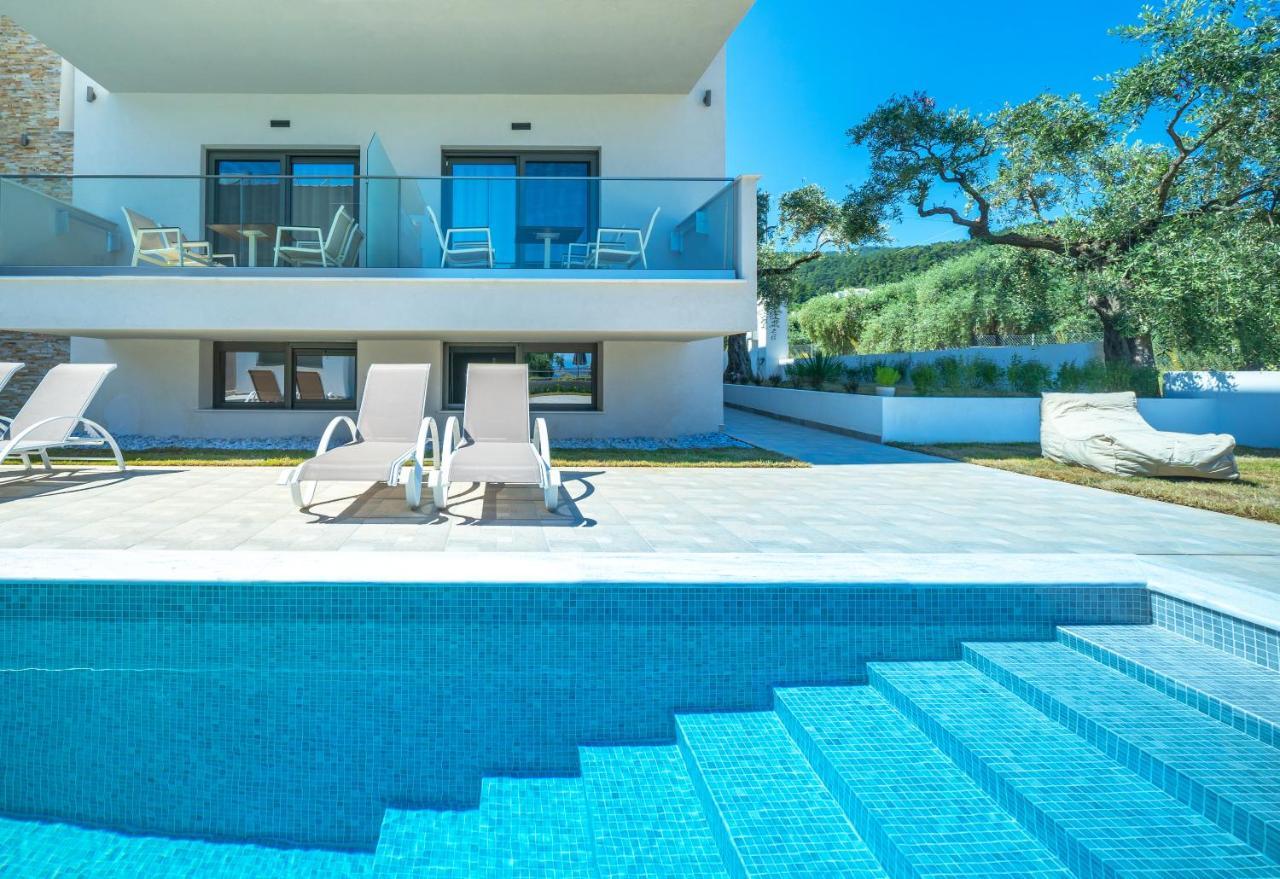 Aquamarine Luxury Rooms Thassos Ngoại thất bức ảnh